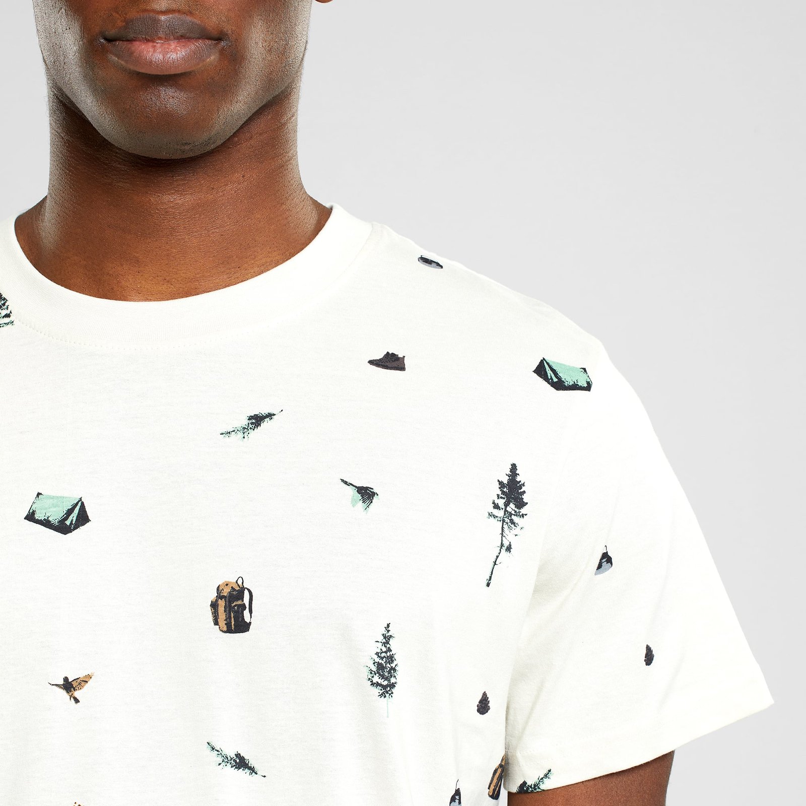 T-shirt Stockholm Take a Hike AOP Oat White