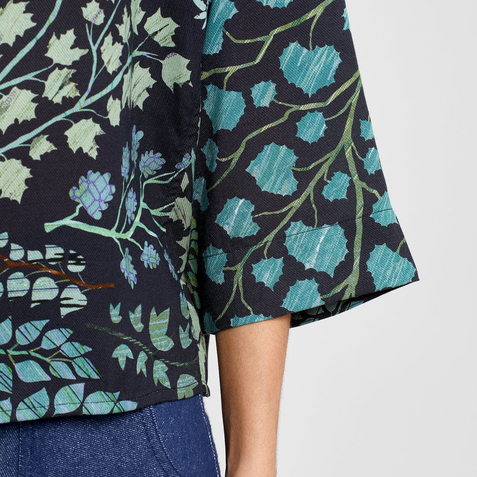 Top Vellinge Botanical Quilt Black