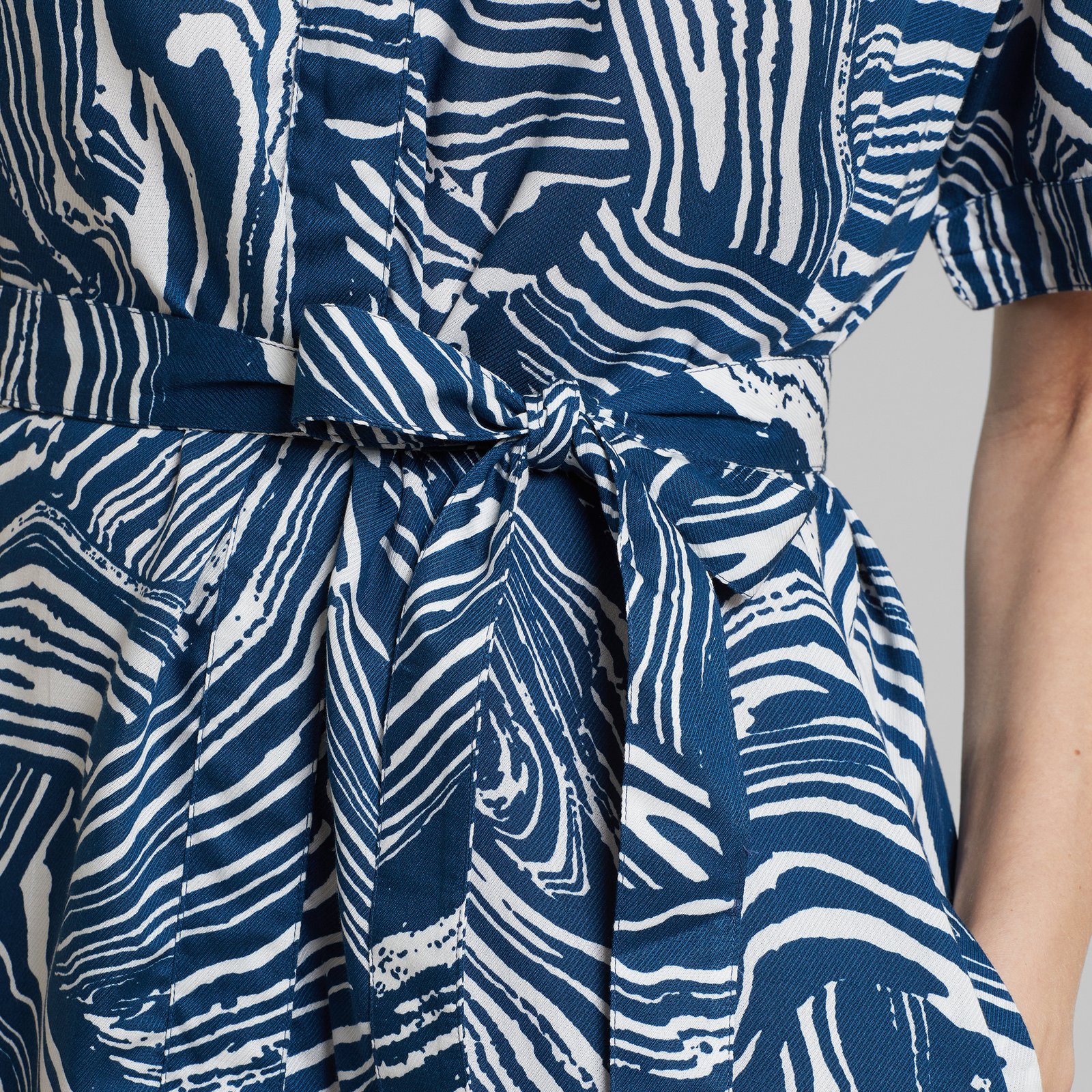 Dress Kallvik Clay Swirl Blue