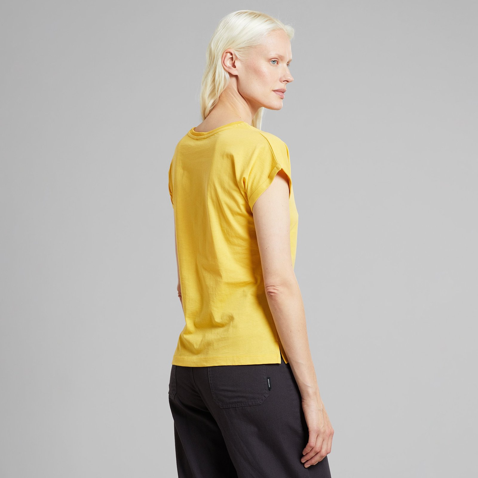 T-shirt Visby Base Misted Yellow