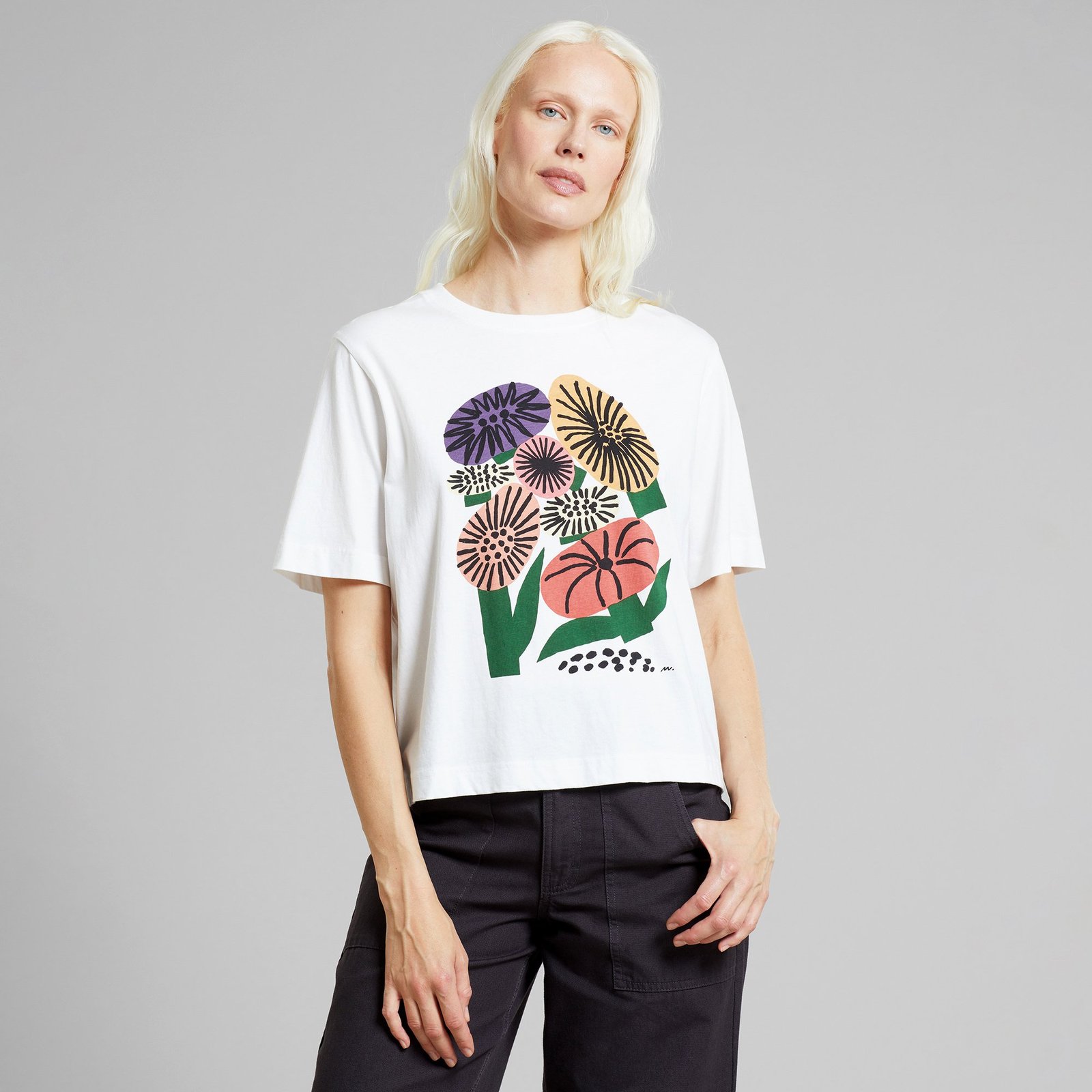 T-shirt Vadstena Memphis Flowers White