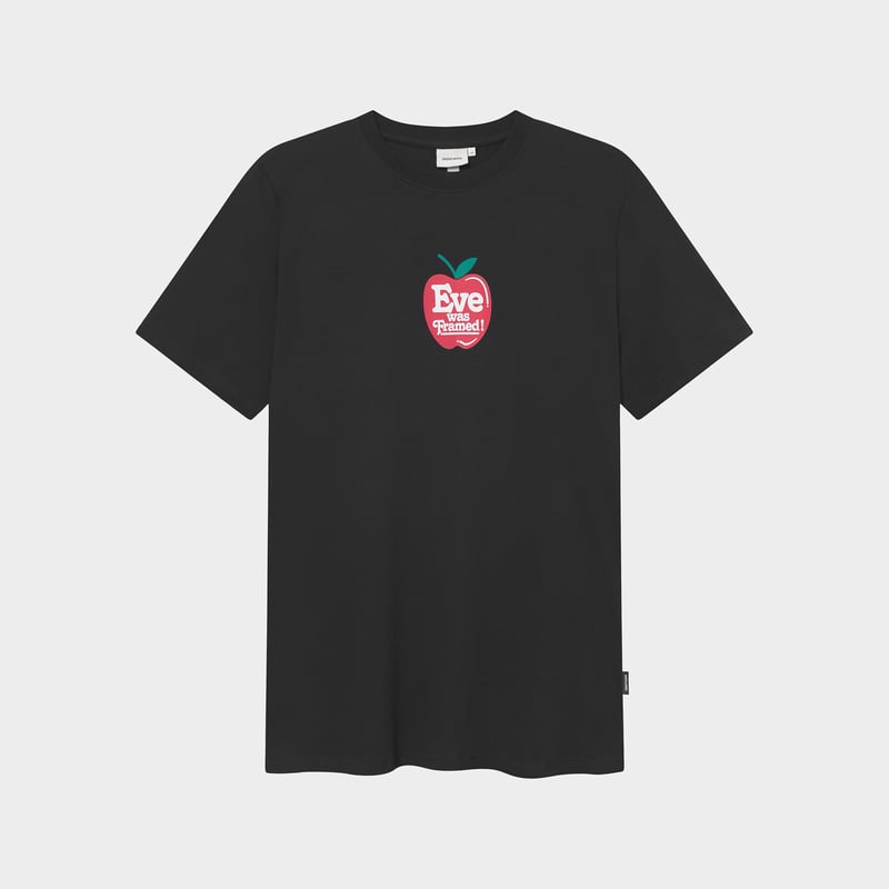 T-shirt Stockholm Eve Was Framed Black