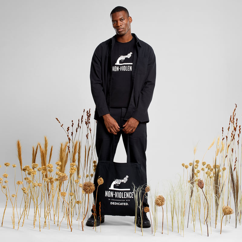 Tote Bag Torekov The Knotted Gun Black