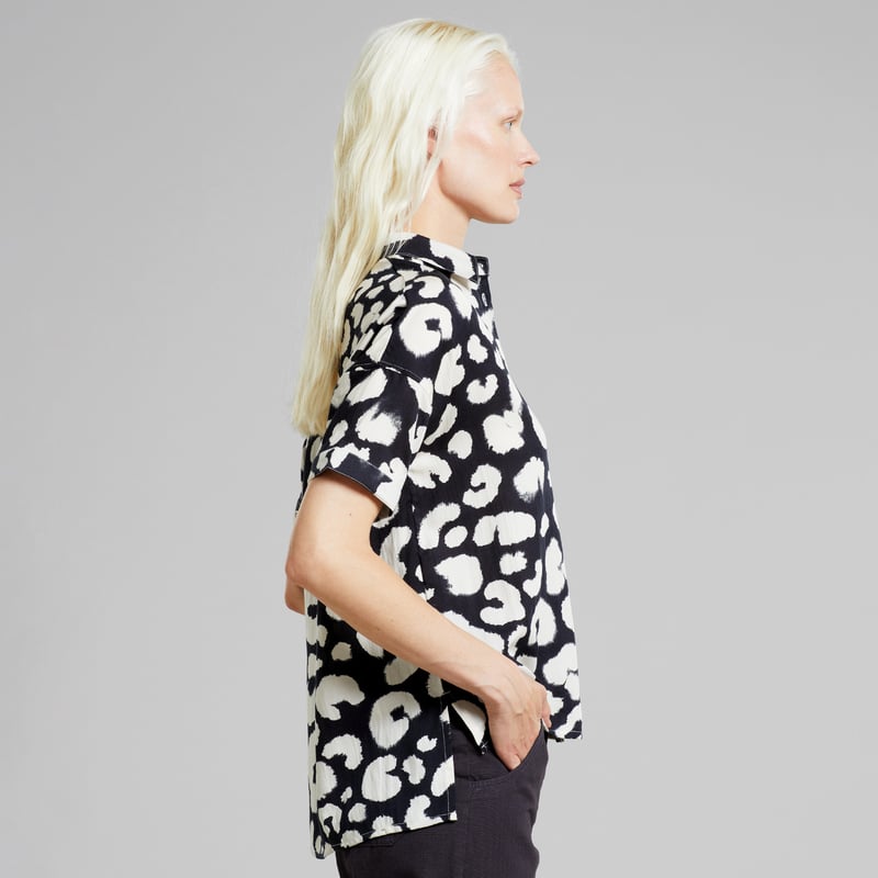 Shirt Nibe Painted Leopard Black