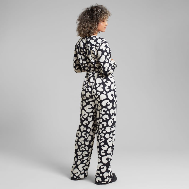 Wrap Jumpsuit Farsta Painted Leopard Black