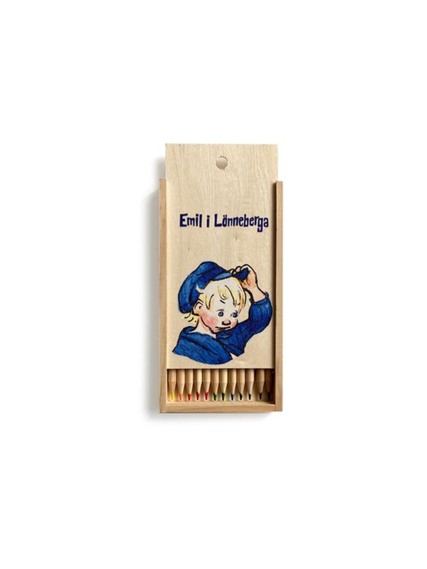 Buntstifte in einer Holzschachtel mit Motiv „Michel aus Lönneberga“