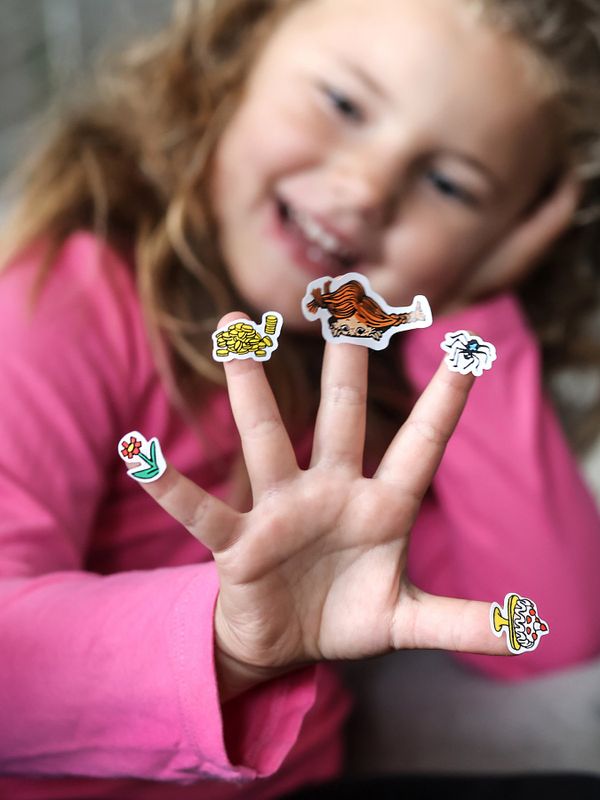 Stickers with Pippi and Friends - 70 Pieces