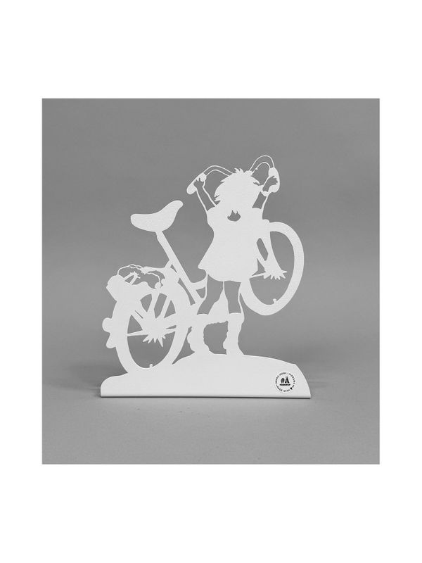 Lotta Metal Silhouette – White