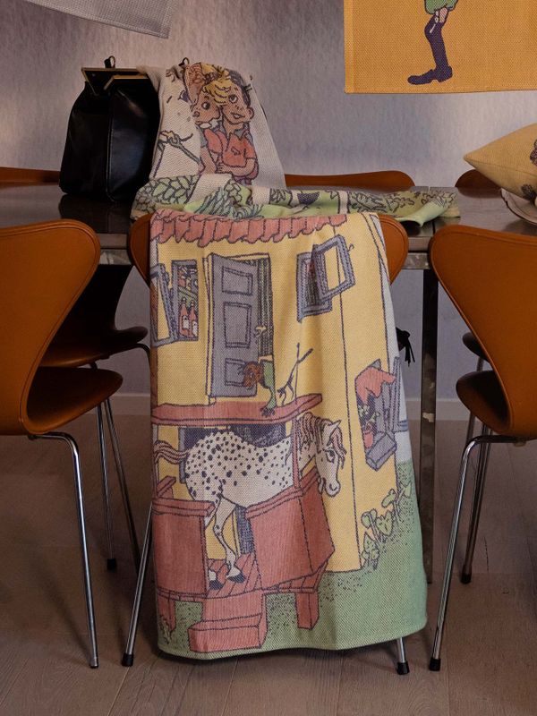 Pippi Babydecke mit Villa Kunterbunt 72 x 105 cm - Mehrfarbig