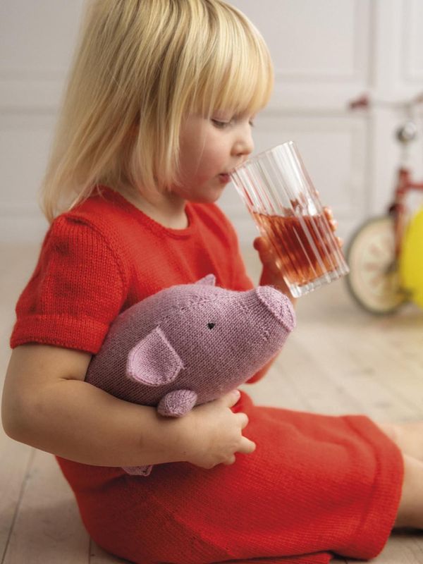 Knitting-Kit stuffed animal Bamsen Lotta on the Troublemaker Street