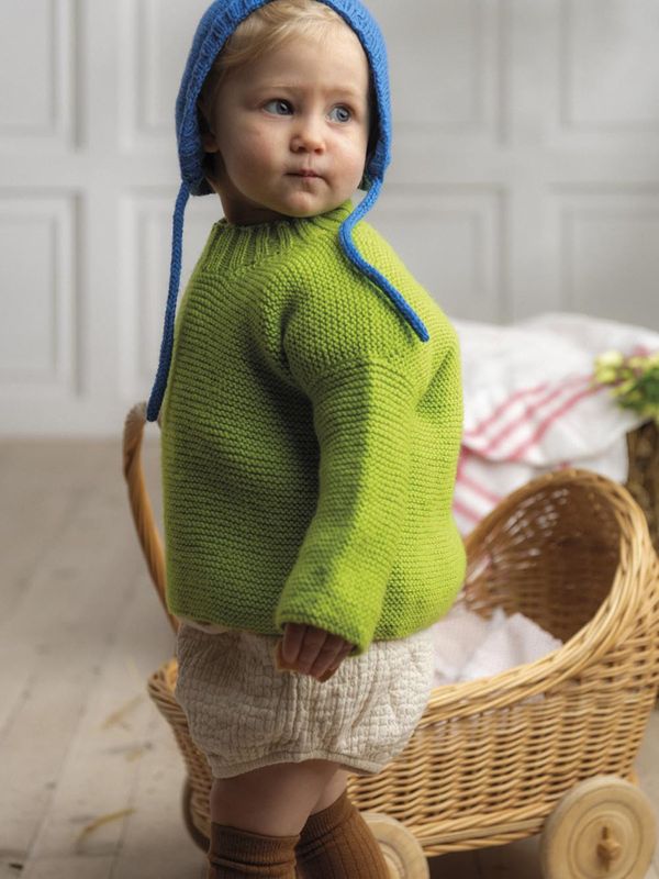 Knitting-Kit bonnet and sweater The Children of Noisy Village