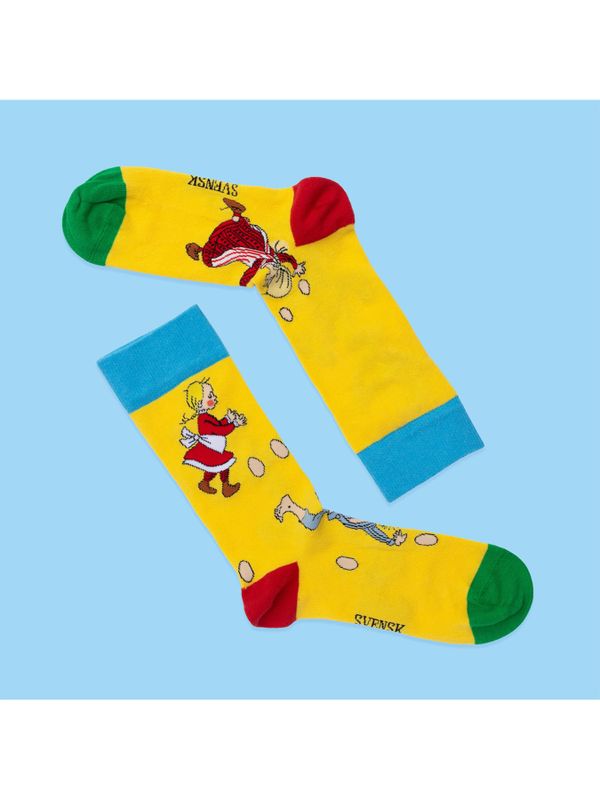 Socks Emil and Ida looking for eggs - Adult