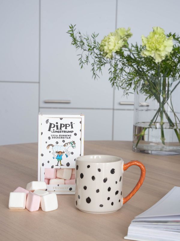 Presentkit Mugg & Godis - Pippi Långstrump - Lilla Gubben