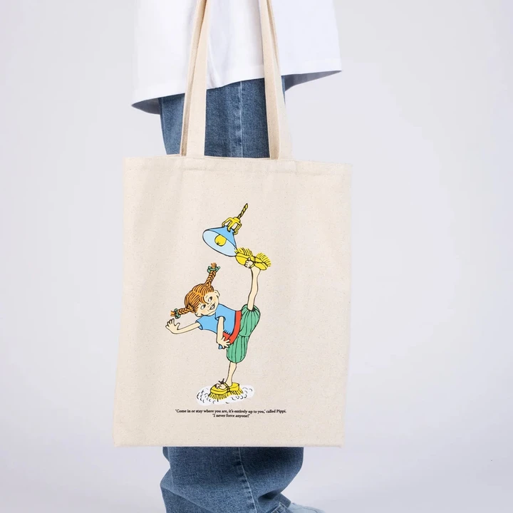 Totebag Pippi Longstocking cleaning - beige