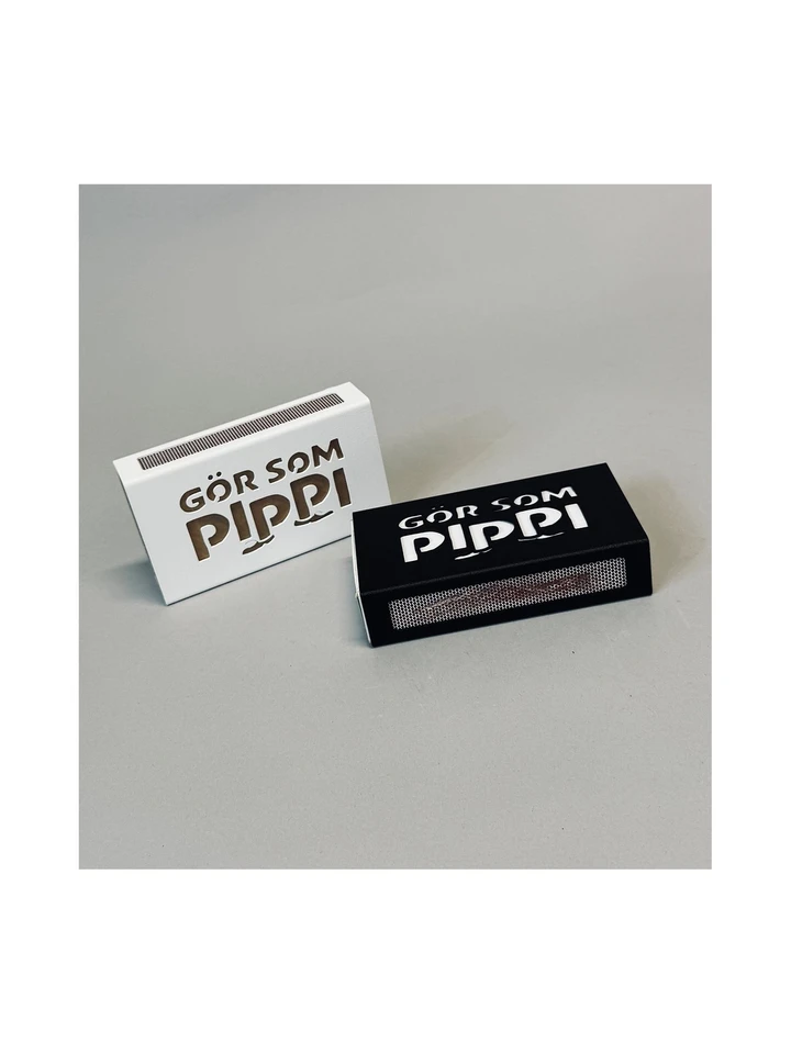 Pippi Longstocking matchbox holder with text - black