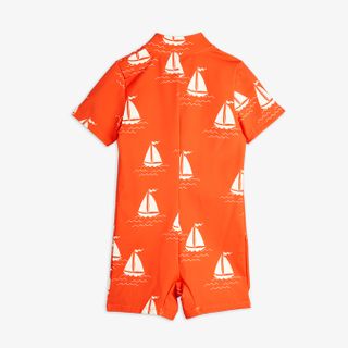 Sailing boats short sleeve uv suit