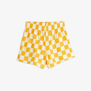 Check shorts 