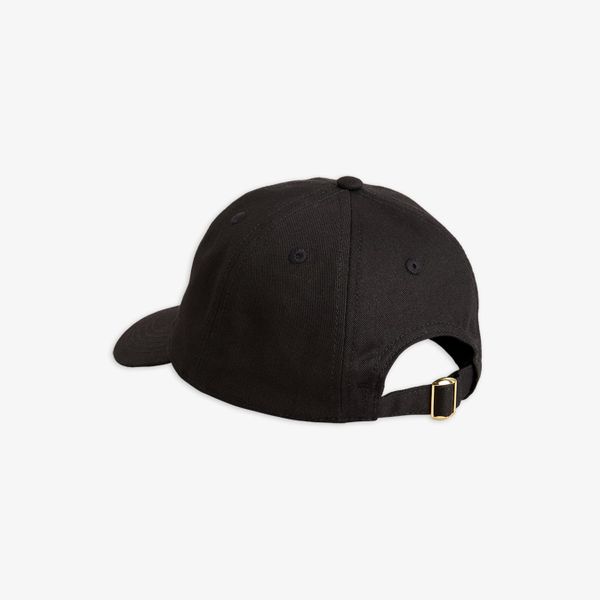 Dog embroidered cap