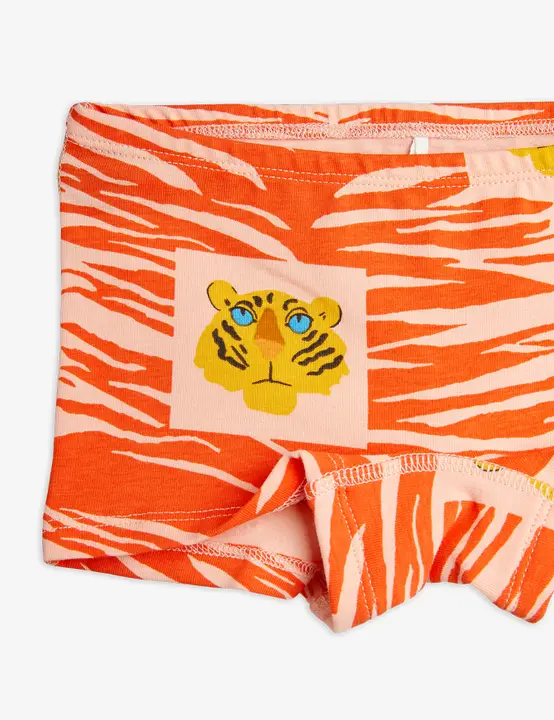 Tiger style hipsters