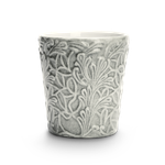 Grå