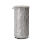 Grå